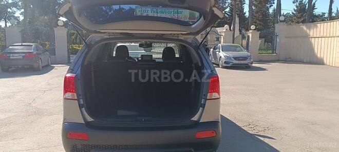 Kia Sorento 2010, 240,000 km - 2.0 l - Biləsuvar