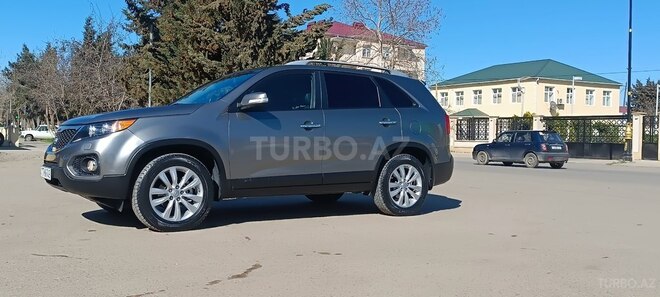 Kia Sorento 2010, 240,000 km - 2.0 l - Biləsuvar