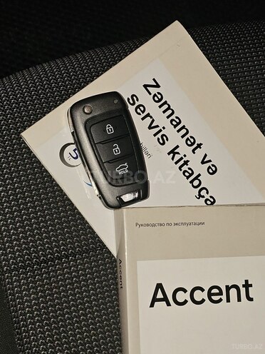Hyundai Accent 2019, 121,000 km - 1.6 l - Bakı