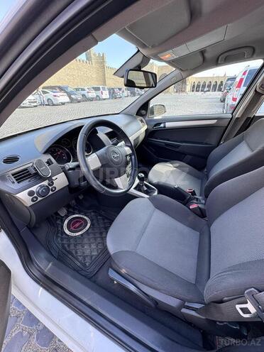 Opel Astra 2008, 270,000 km - 1.4 l - Bakı