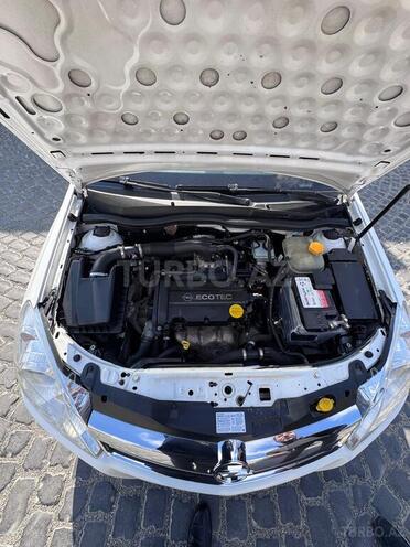 Opel Astra 2008, 270,000 km - 1.4 l - Bakı