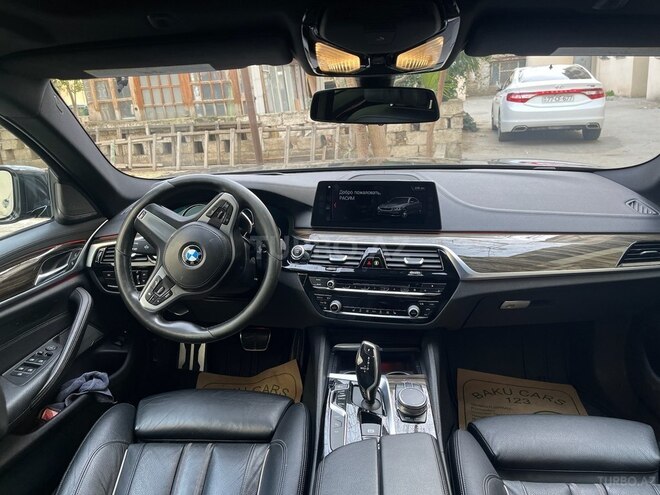 BMW 530e-5