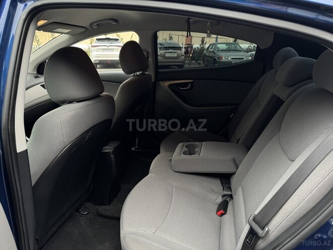 Hyundai Elantra 2015, 87,000 km - 1.8 l - Bakı