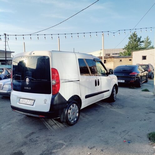Fiat Doblo 2011, 300,000 km - 1.4 l - Bakı