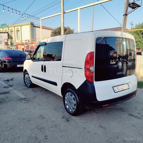 Fiat Doblo 2011, 300,000 km - 1.4 l - Bakı