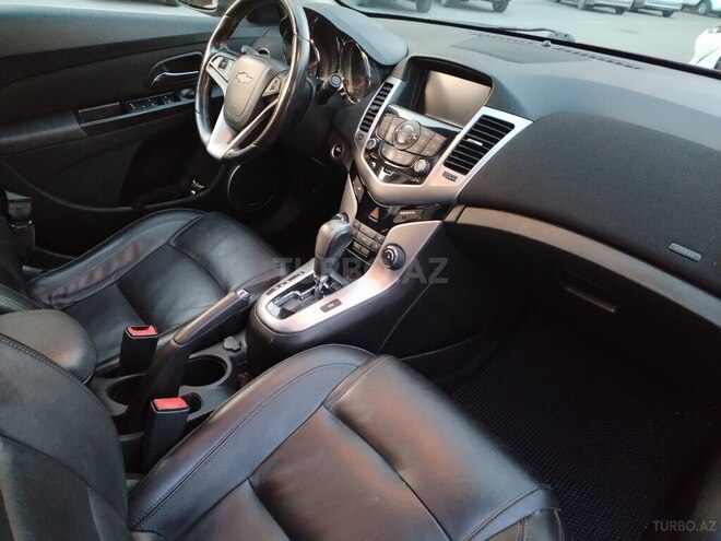 Chevrolet Cruze 2015, 241,402 km - 1.4 l - Bakı