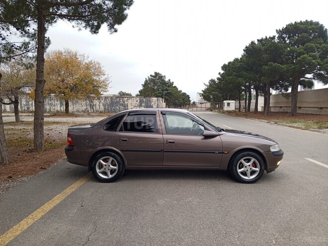 Opel Vectra 1998, 313,664 km - 1.8 l - Sumqayıt