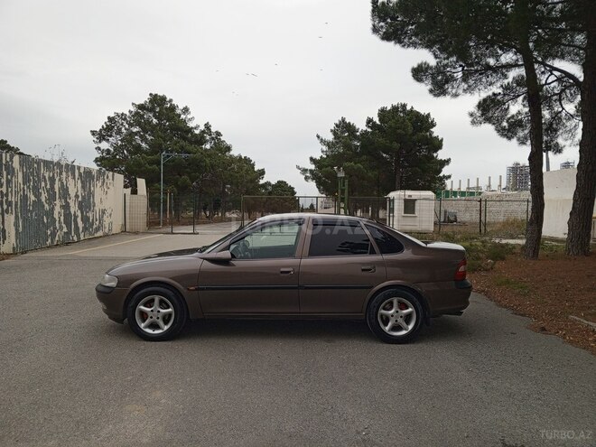 Opel Vectra 1998, 313,664 km - 1.8 l - Sumqayıt
