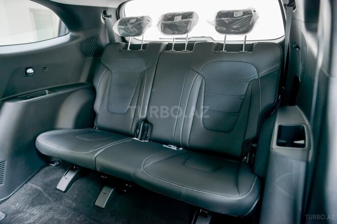 Hyundai Custin-14