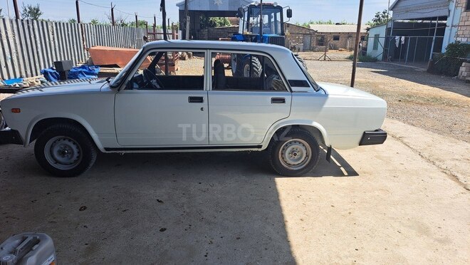 LADA (VAZ) 2107 2005, 88,000 km - 1.6 л - Ağcabədi