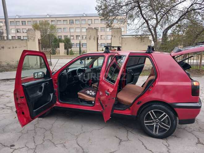 Volkswagen Golf 1995, 256,666 km - 2.0 l - Sumqayıt