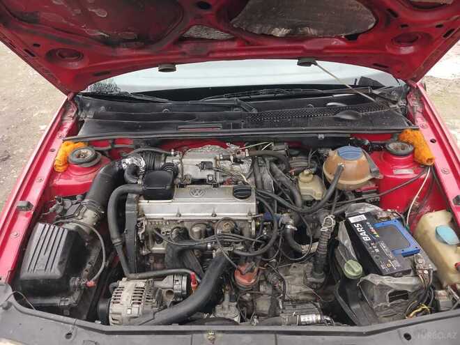 Volkswagen Golf 1995, 256,666 km - 2.0 l - Sumqayıt