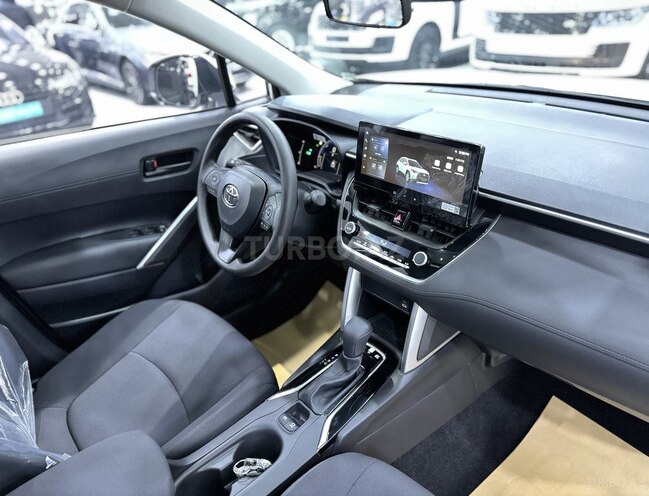 Toyota Corolla Cross-10