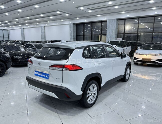 Toyota Corolla Cross-5