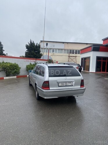 Mercedes C 200 d 2000, 123,456 km - 2.2 l - İmişli
