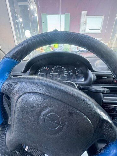 Opel Astra 1997, 393,000 km - 1.6 l - Bakı