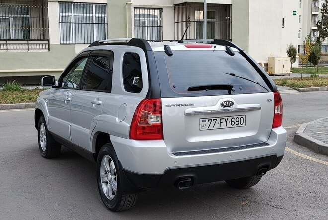 Kia Sportage 2007, 196,000 km - 2.0 л - Gəncə