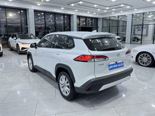 Toyota Corolla Cross-5