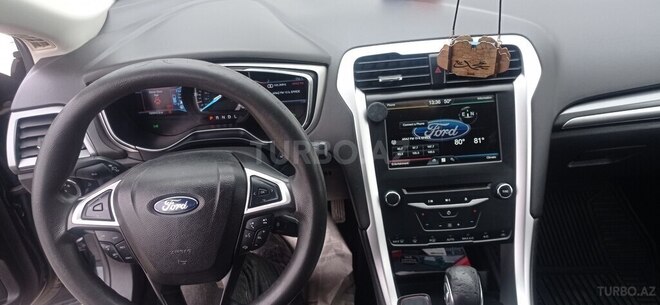 Ford Focus (North America) 2014, 185,680 km - 2.0 l - Bakı