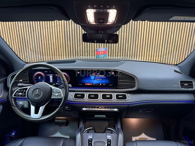 Mercedes GLS 450 4MATIC-13