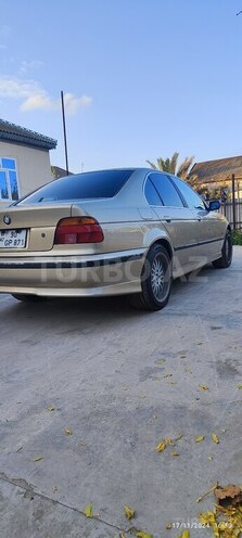 BMW 528 2000, 380,780 km - 2.8 l - Bakı