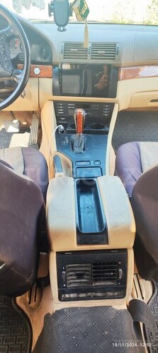BMW 528 2000, 380,780 km - 2.8 l - Bakı