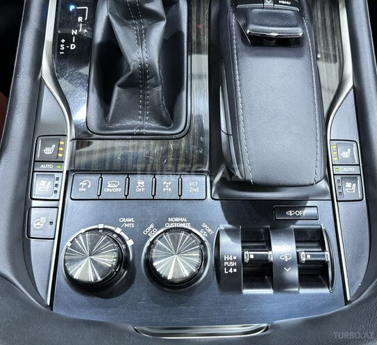Lexus LX 570 2016, 136,000 km - 5.7 l - Bakı