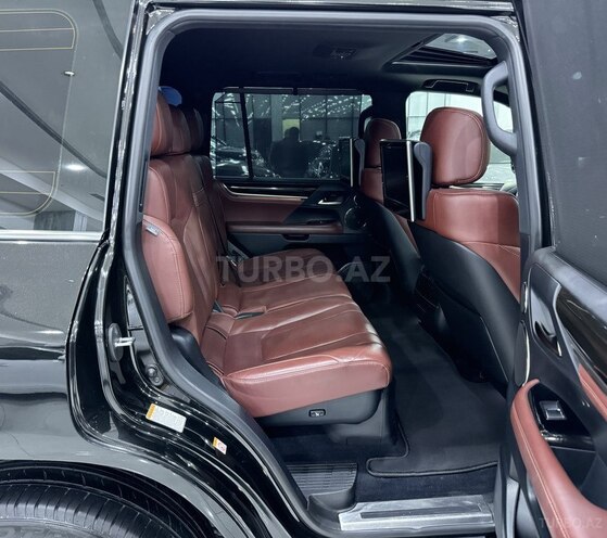 Lexus LX 570 2016, 136,000 km - 5.7 l - Bakı
