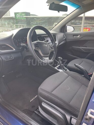 Hyundai Accent 2018, 104,607 km - 1.6 л - Bakı