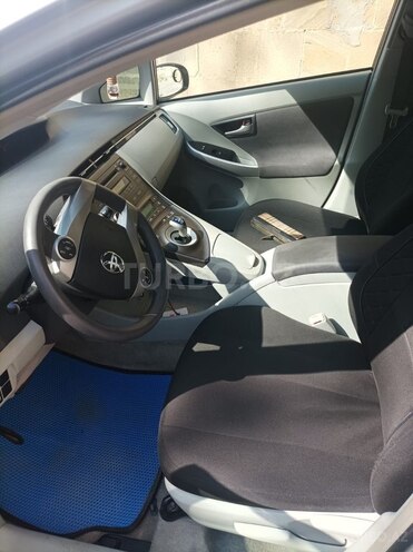 Toyota Prius 2011, 220,000 km - 1.8 l - Bakı