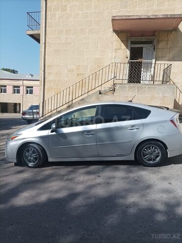 Toyota Prius 2011, 220,000 km - 1.8 l - Bakı
