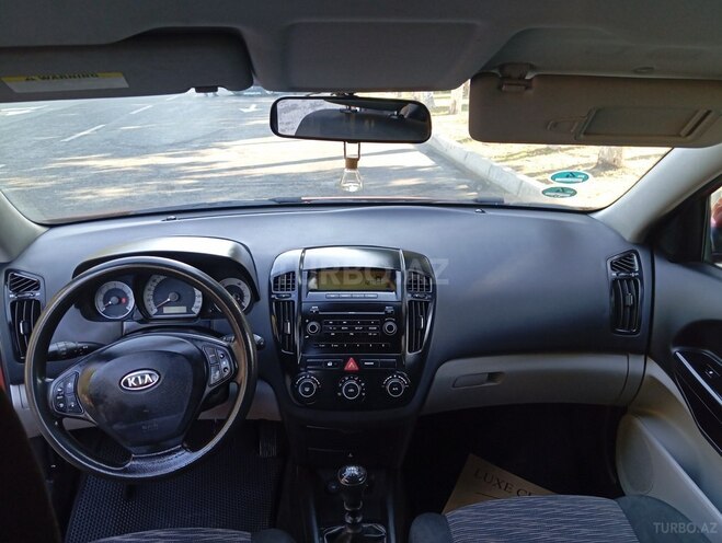 Kia Ceed 2009, 240,000 km - 1.4 л - Sumqayıt