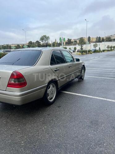 Mercedes C 200 1996, 269,000 km - 2.0 л - Bakı