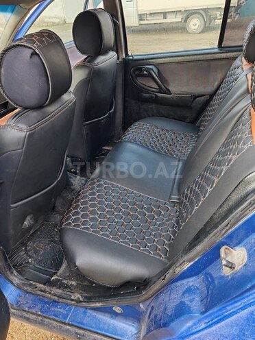 Volkswagen Polo 1996, 235,000 km - 1.6 l - Bakı