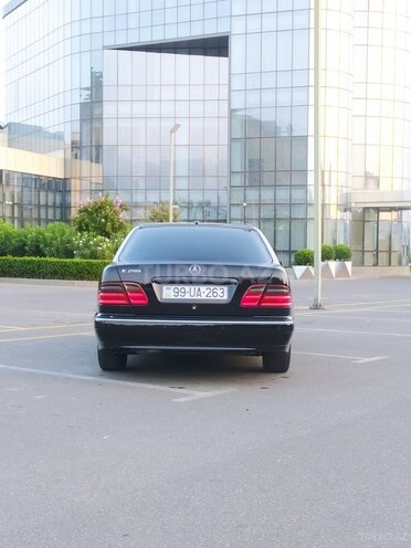 Mercedes E 280 2000, 395,000 km - 2.8 l - Şəki