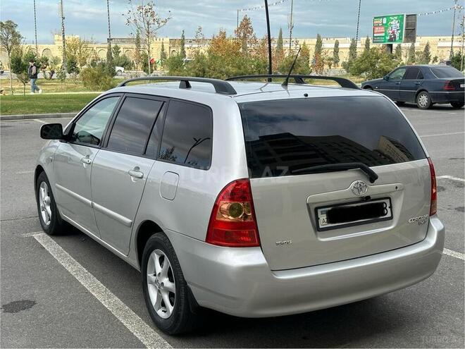 Toyota Corolla 2005, 284,100 km - 1.4 l - Sumqayıt