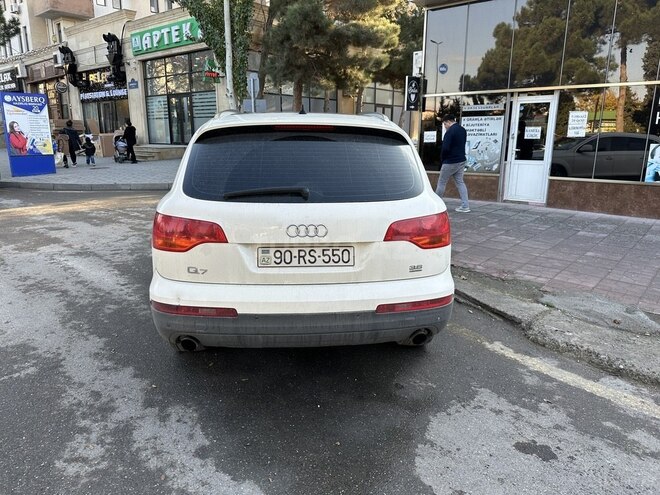 Audi Q7 2007, 260,000 km - 3.6 l - Bakı