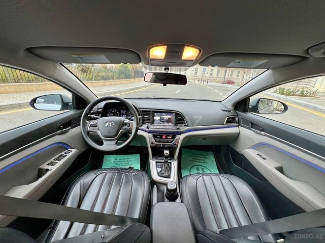 Hyundai Elantra 2016, 98,000 km - 2.0 л - Bakı