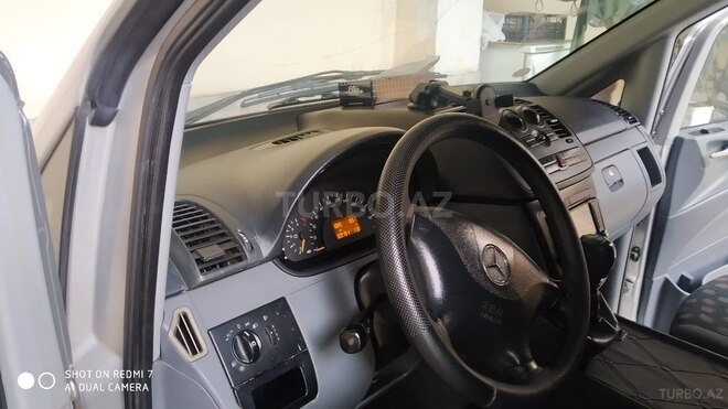 Mercedes Vito 115 2004, 320,000 km - 2.2 л - Bakı