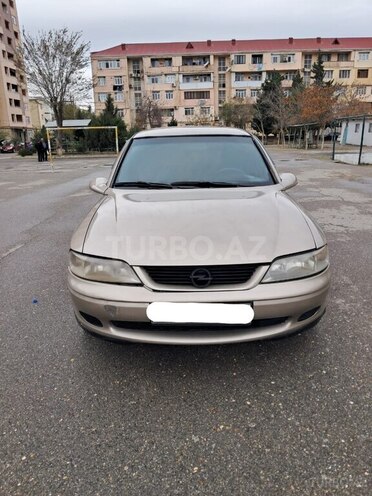 Opel Vectra 1996, 300,000 km - 1.8 l - Sumqayıt