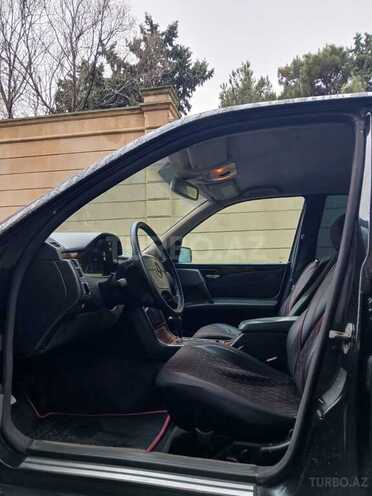 Mercedes E 200 1998, 397,700 km - 2.0 l - Bakı