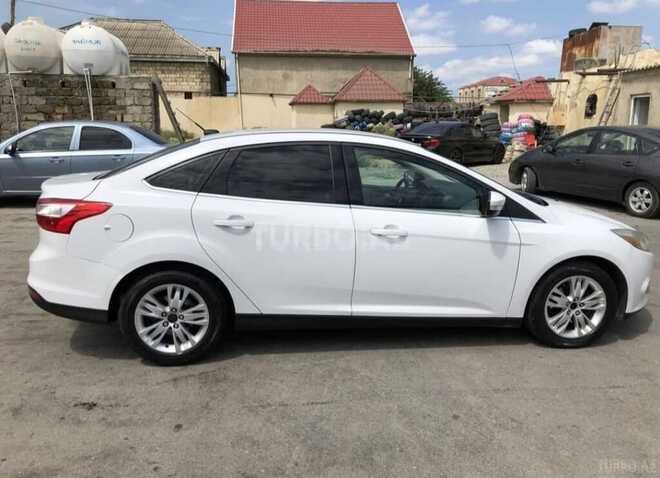 Ford Focus 2012, 261,000 km - 2.0 l - Bakı