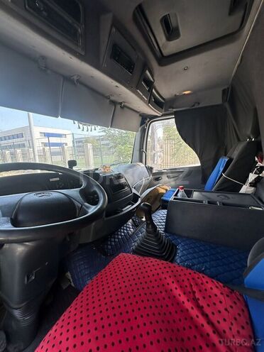 Mercedes Axor 1829 2007, 876,438 km - 6.2 л - Bakı