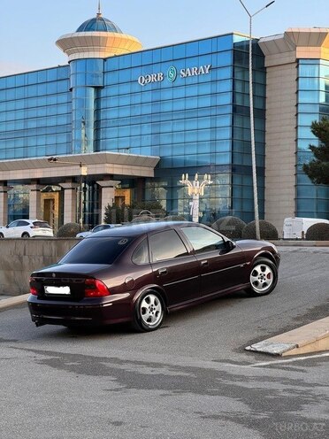 Opel Vectra 2000, 240,000 km - 1.6 l - Sumqayıt