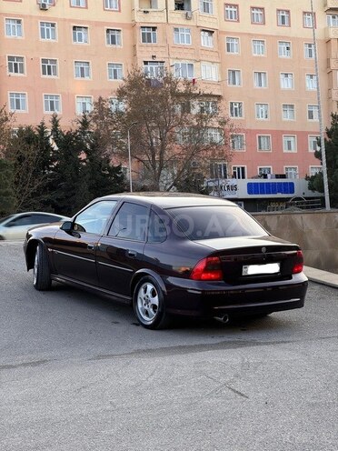 Opel Vectra 2000, 240,000 km - 1.6 l - Sumqayıt