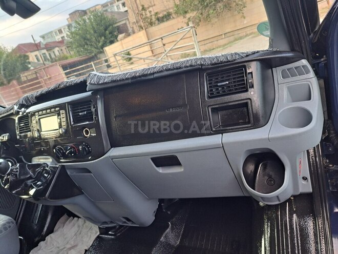 Ford Transit 2011, 134,000 km - 2.4 л - Bakı