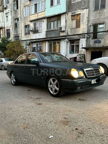 Mercedes E 230 1996, 237,000 km - 2.3 l - Bakı