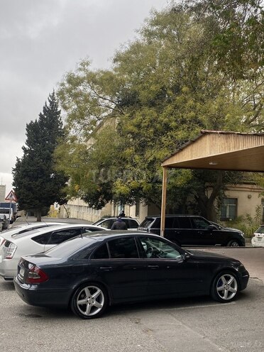 Mercedes E 220 d 2002, 356,666 km - 2.2 l - Bakı
