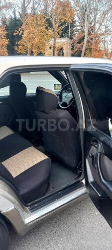 Mercedes E 250 1988, 400,000 km - 2.5 l - Mingəçevir
