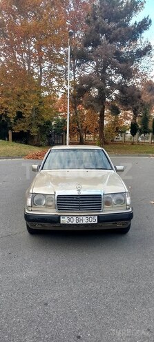 Mercedes E 250 1988, 400,000 km - 2.5 l - Mingəçevir